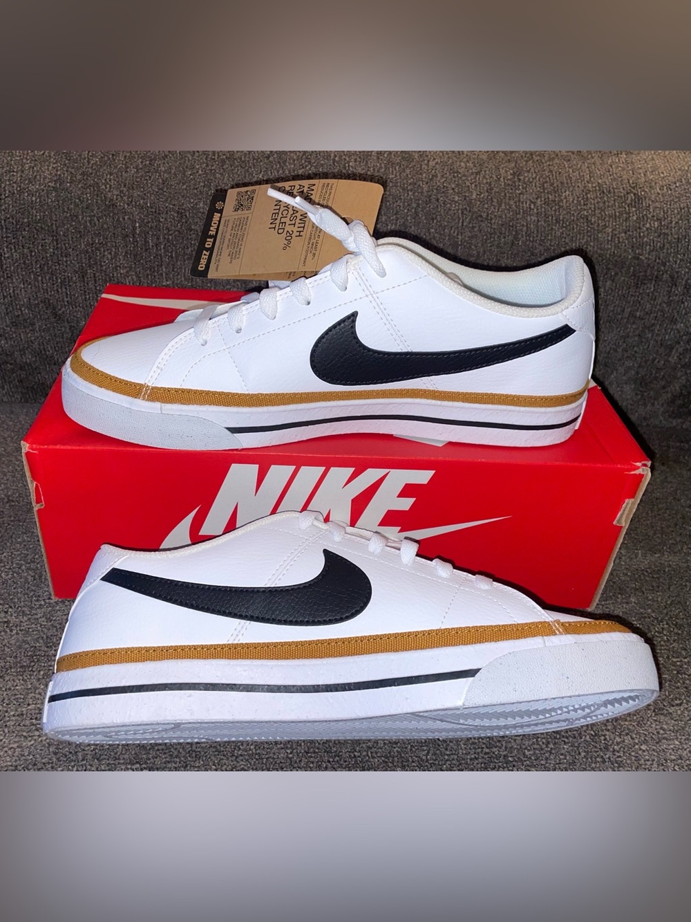 Mens Size 9 / Women’s Size 10.5 Nike NIKE COURT LEGACY NN Shoes